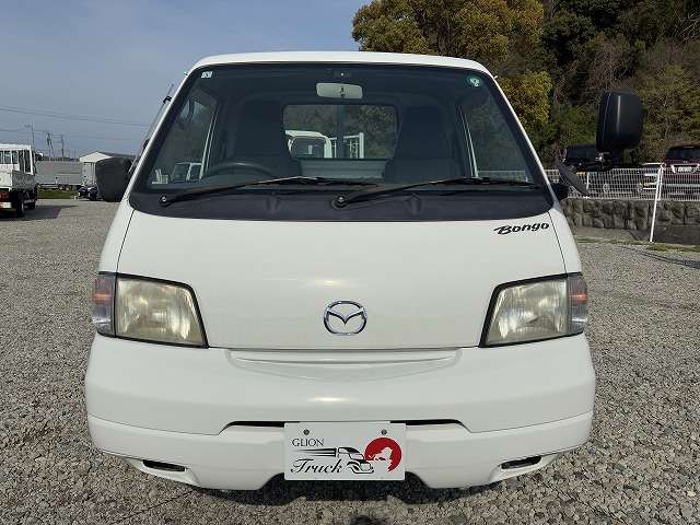 Mazda Bongo Truck 2