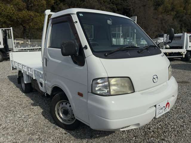Mazda Bongo Truck 3