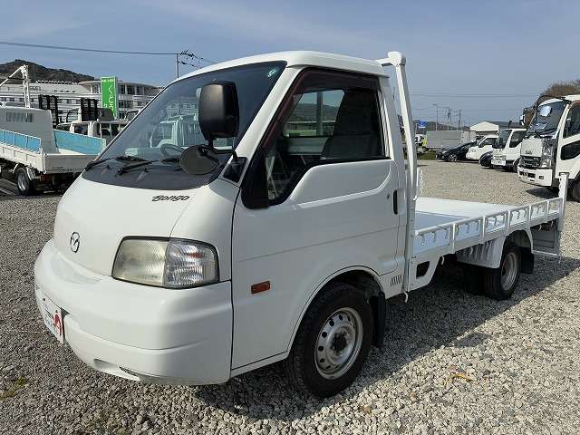 Mazda Bongo Truck 9