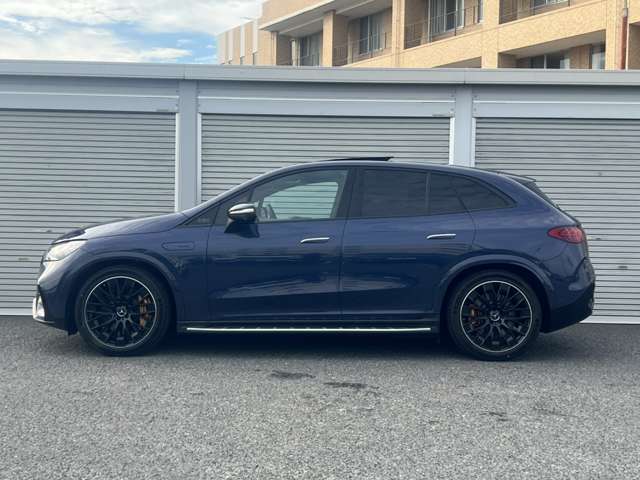 Mercedes-Benz EQE SUV 6