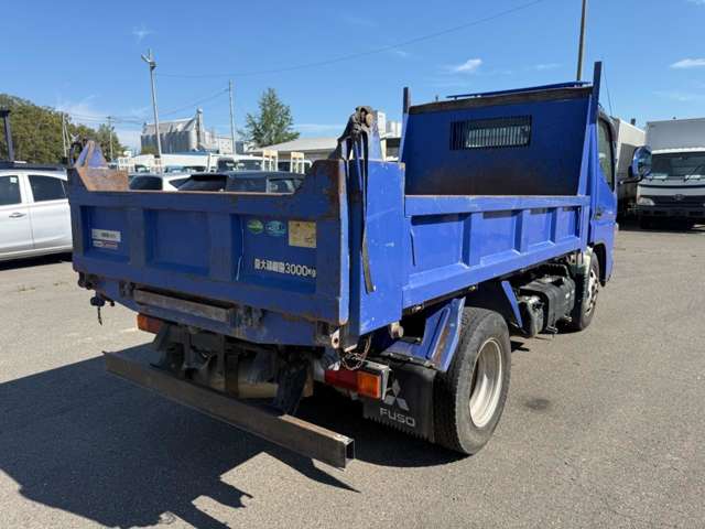 Mitsubishi Fuso Canter 6