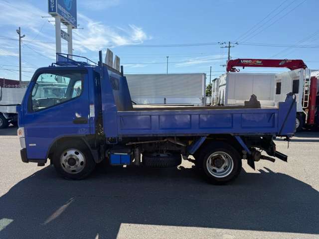 Mitsubishi Fuso Canter 9