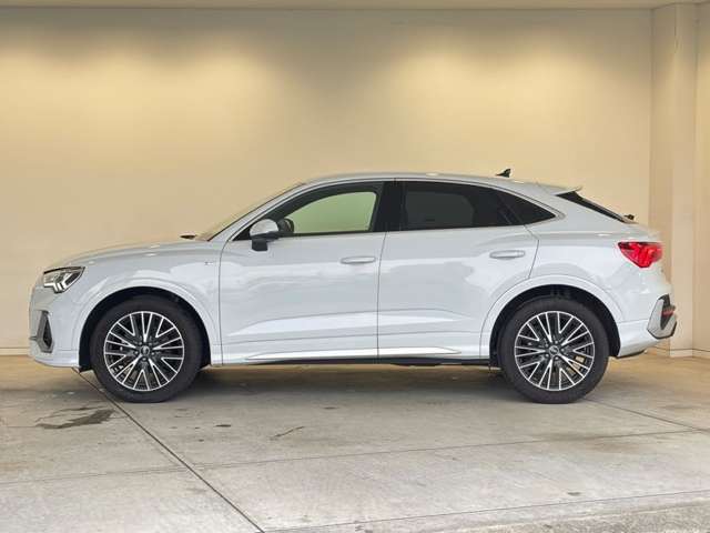 Audi Q3 Sportback 9