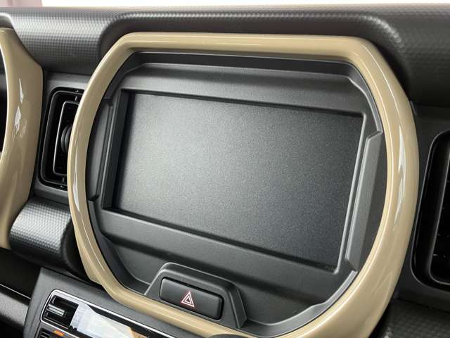 Mazda Flair Crossover 4