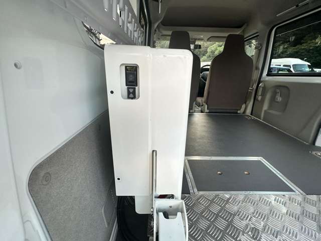 Suzuki Every 11