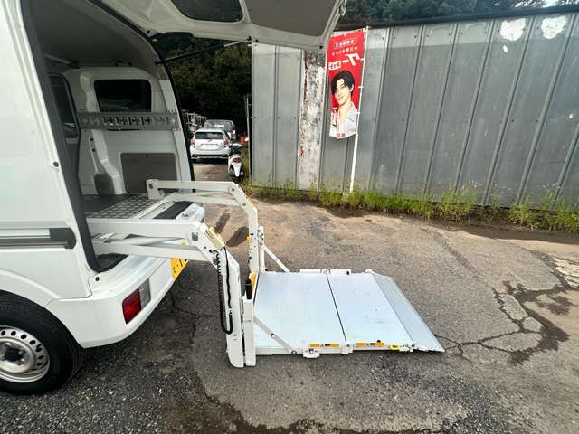 Suzuki Every 4