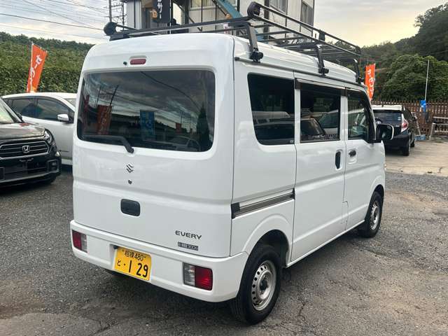 Suzuki Every 7