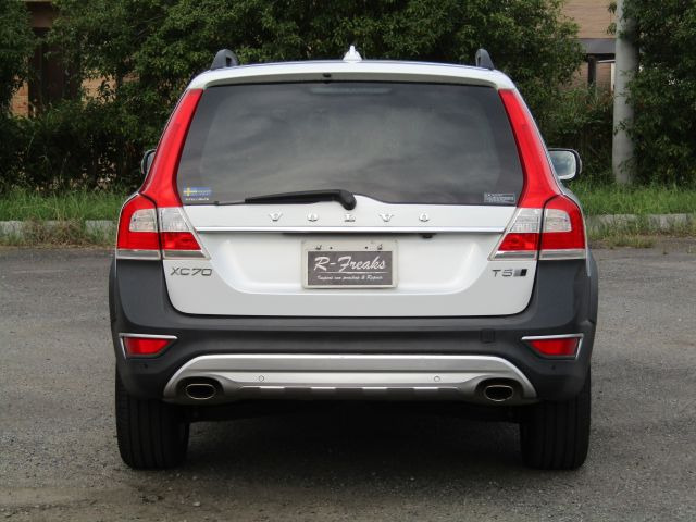 Volvo XC70 6