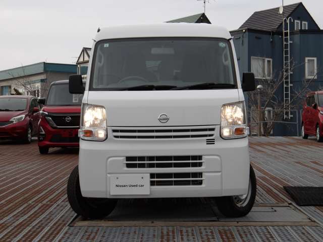 Nissan NV100 Clipper 4
