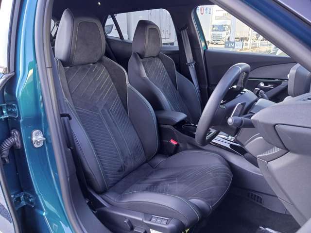 Peugeot SUV 2008 11