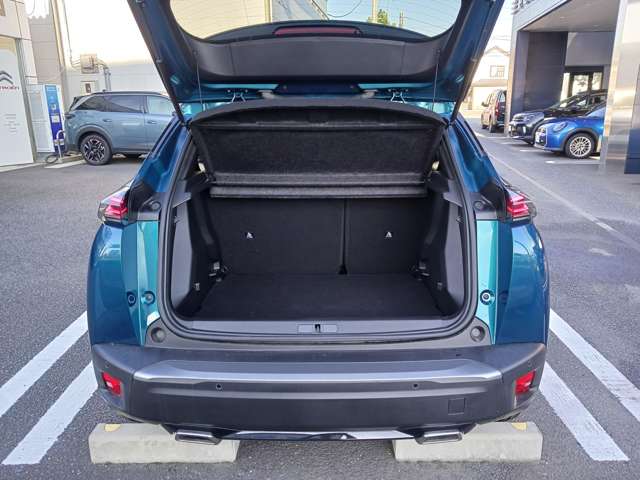 Peugeot SUV 2008 9