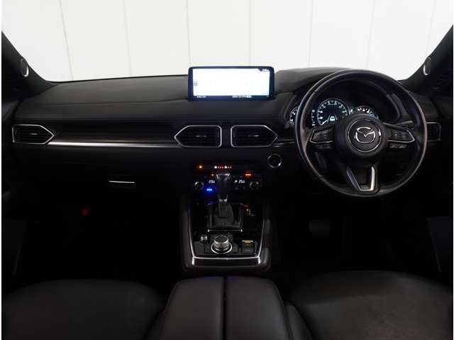 Mazda CX-8 9