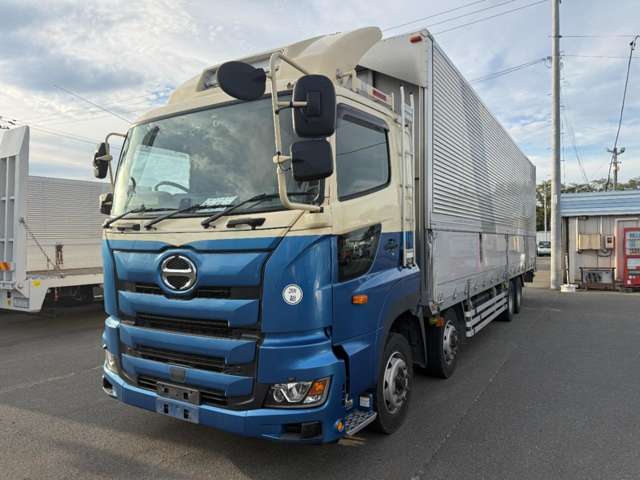 Hino Profia 4