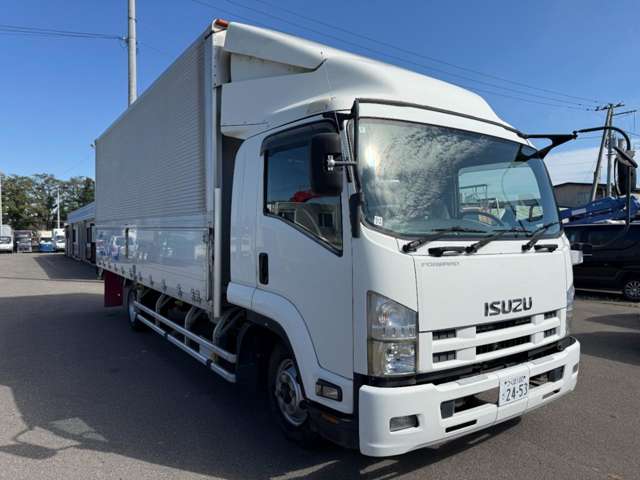 Isuzu Forward 2