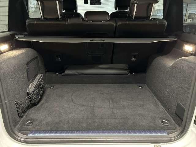Mercedes-Benz G-Class 7