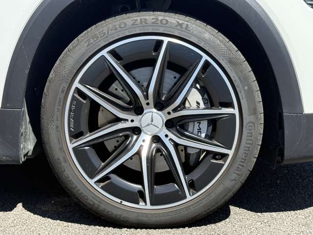 Mercedes-Benz GLB 11