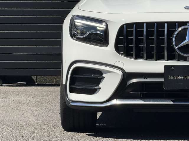 Mercedes-Benz GLB 6