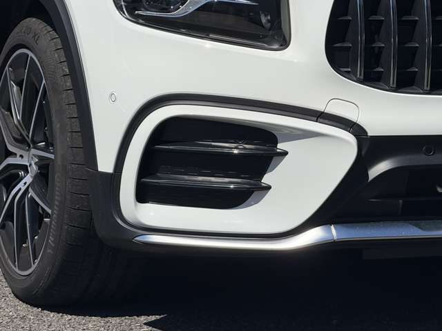 Mercedes-Benz GLB 10