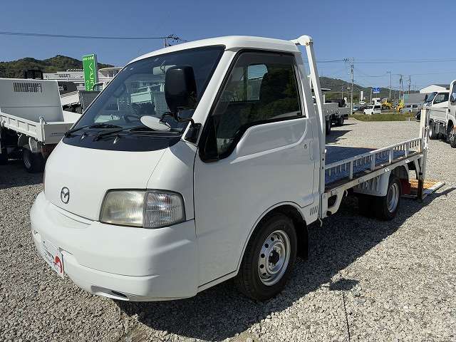 Mazda Bongo Truck 9