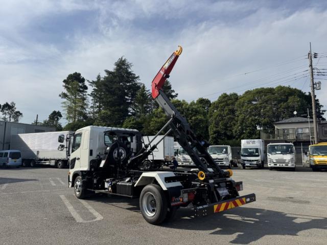 Hino Ranger 10