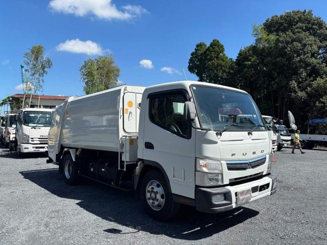 Mitsubishi Fuso Canter 4