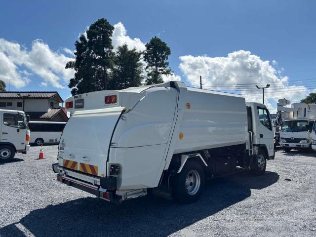 Mitsubishi Fuso Canter 5