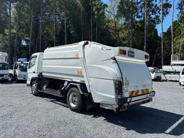Mitsubishi Fuso Canter 6
