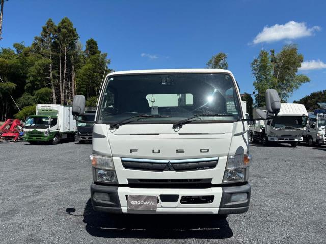 Mitsubishi Fuso Canter 7