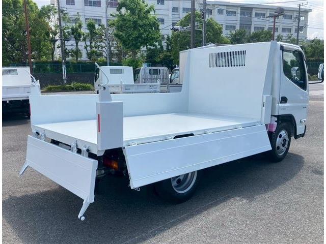 Mitsubishi Fuso Canter 11