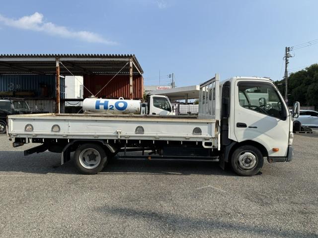 Hino Dutro 6