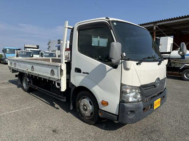 Hino Dutro 2
