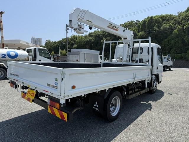 Mitsubishi Fuso Canter 3