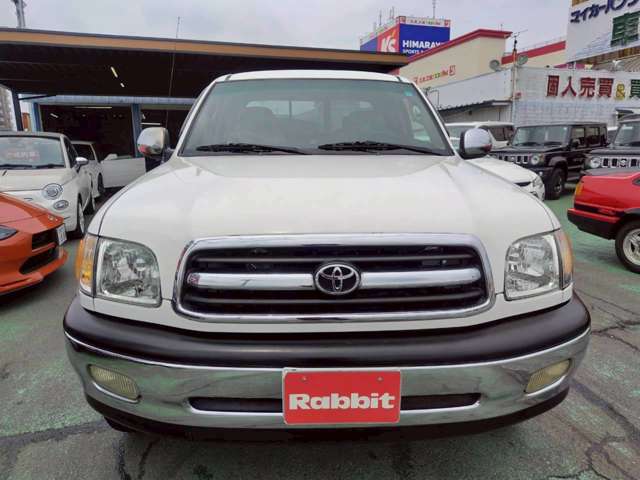 Toyota Tundra 2