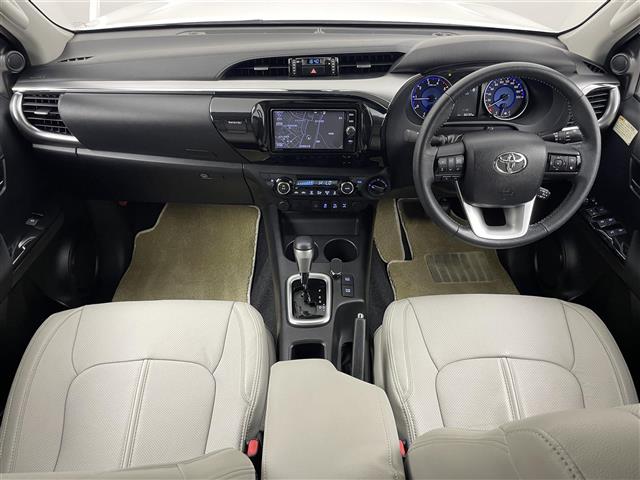 Toyota Hilux 6