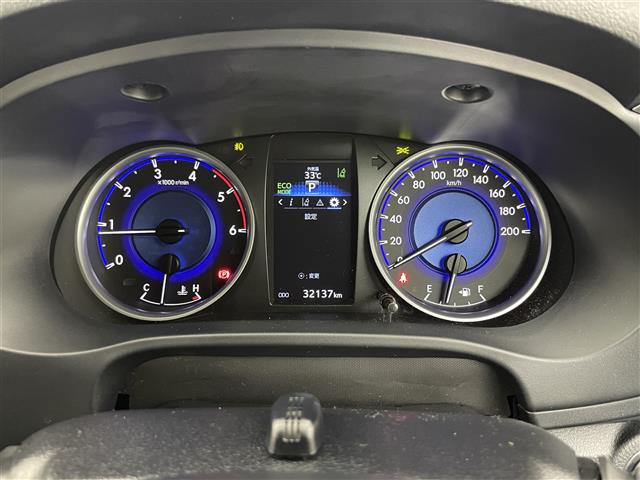 Toyota Hilux 8
