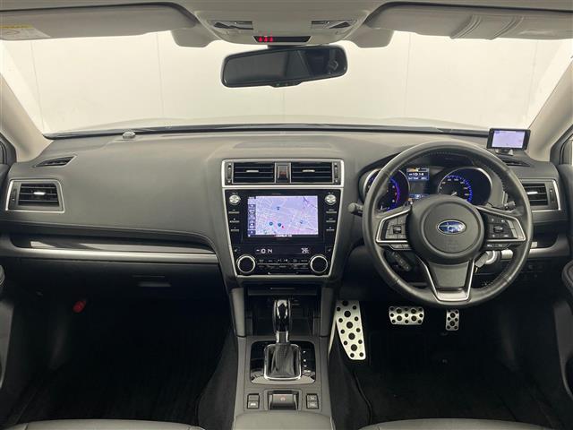 Subaru Legacy Outback 3