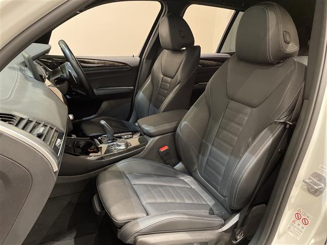 BMW X3 7
