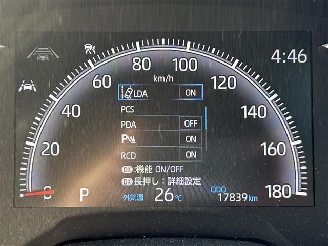 Toyota Voxy 9