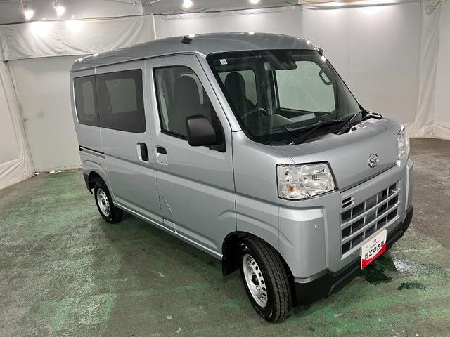Daihatsu Hijet Cargo 9