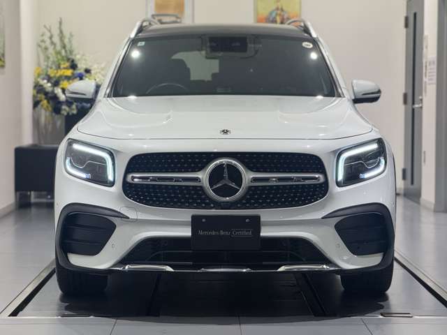 Mercedes-Benz GLB 6