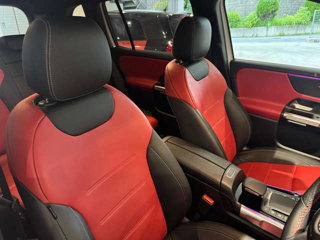 Mercedes-Benz GLB 10