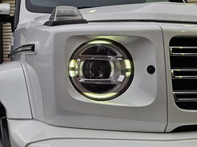 Mercedes-Benz G-Class 3