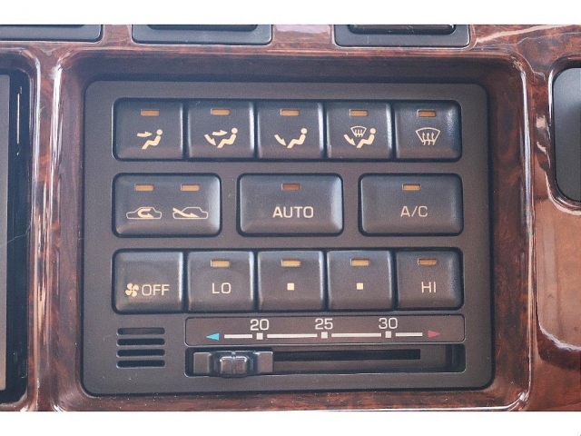 Toyota Land Cruiser 80 8