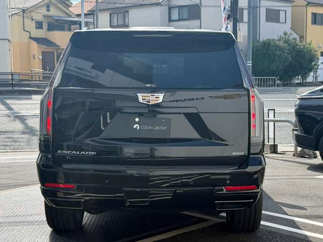 Cadillac エスカレード 8