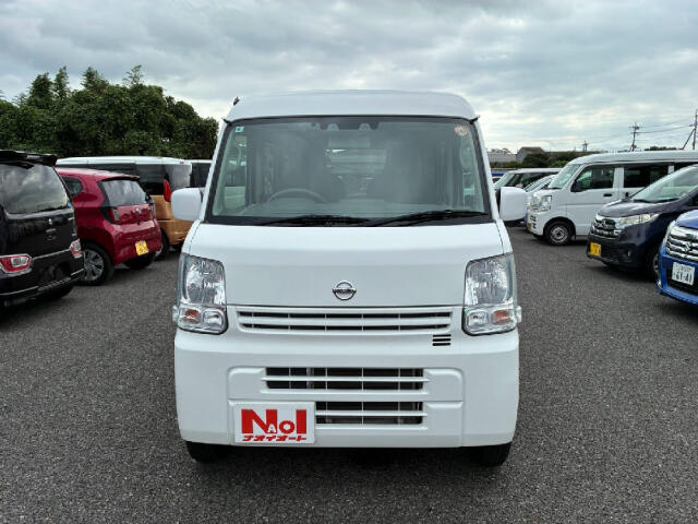 Nissan NV100 Clipper 5