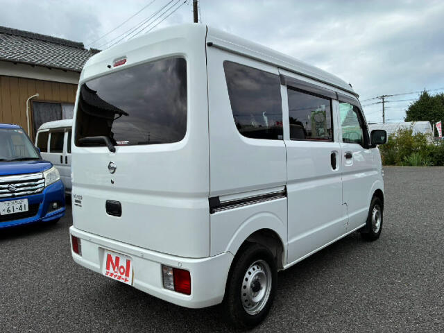 Nissan NV100 Clipper 8