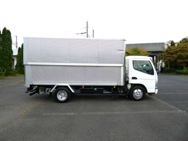 Mitsubishi Fuso Canter 12