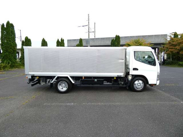 Mitsubishi Fuso Canter 5