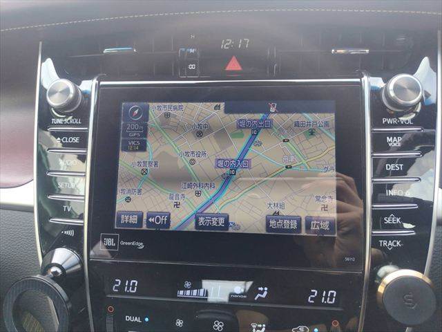Toyota Harrier 4