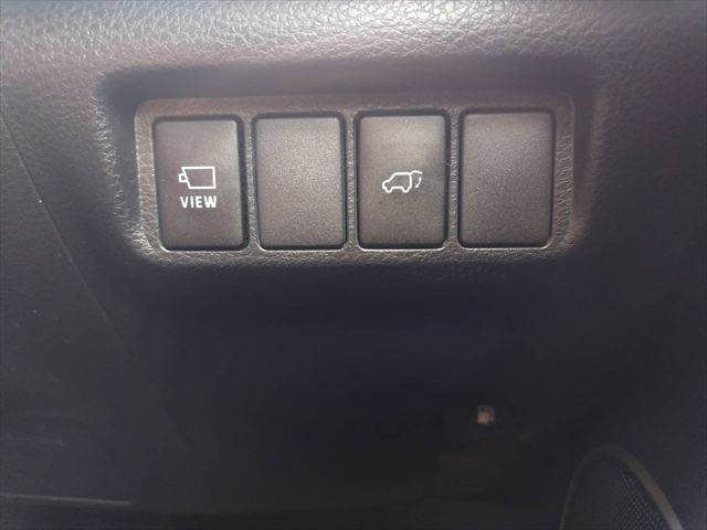 Toyota Harrier 8